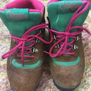 Coleman Women’s Vintage Hiking Boots
